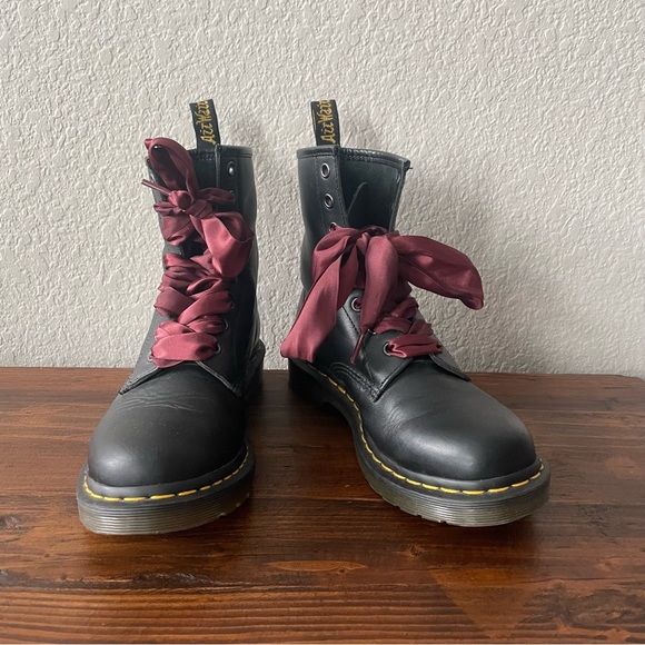 Black Dr Martens combat boots with crimson laces - Picture 5 of 10